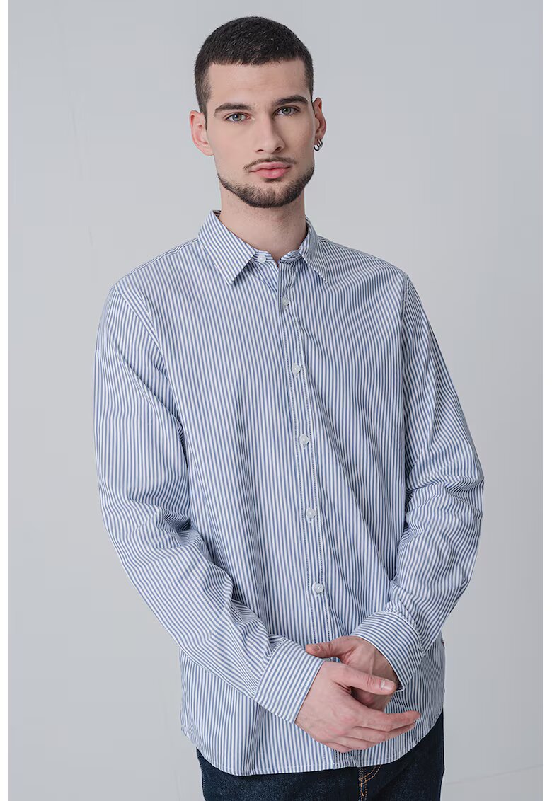 GUESS Раирана риза с дълги ръкави - Бял/Тъмносин