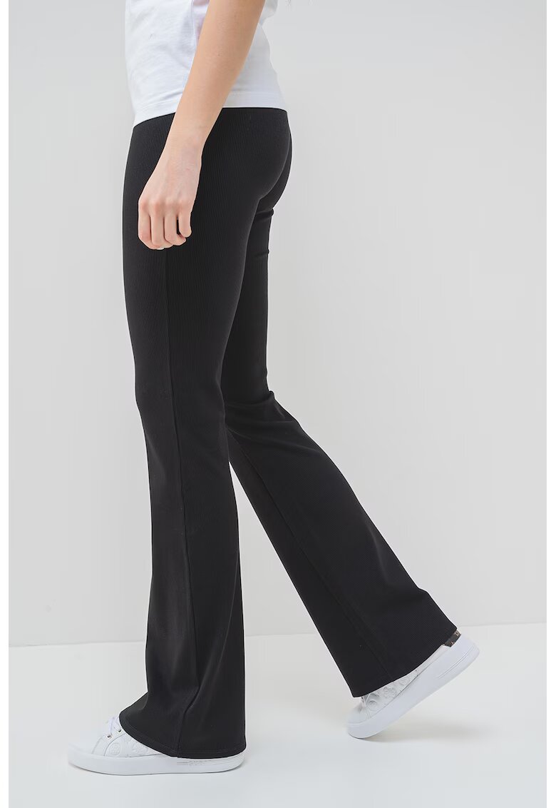 GUESS Разкроен клин