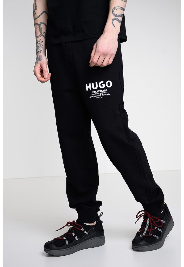 HUGO Памучен спортен панталон с лого - Черен