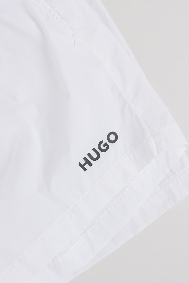 HUGO Плувни шорти Haiti с връзка Бял