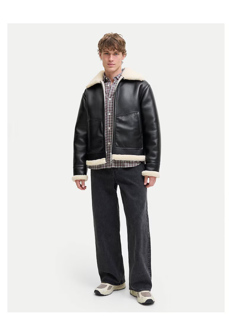 Jack & Jones Мъжко яке от имитация на кожа Jack черно