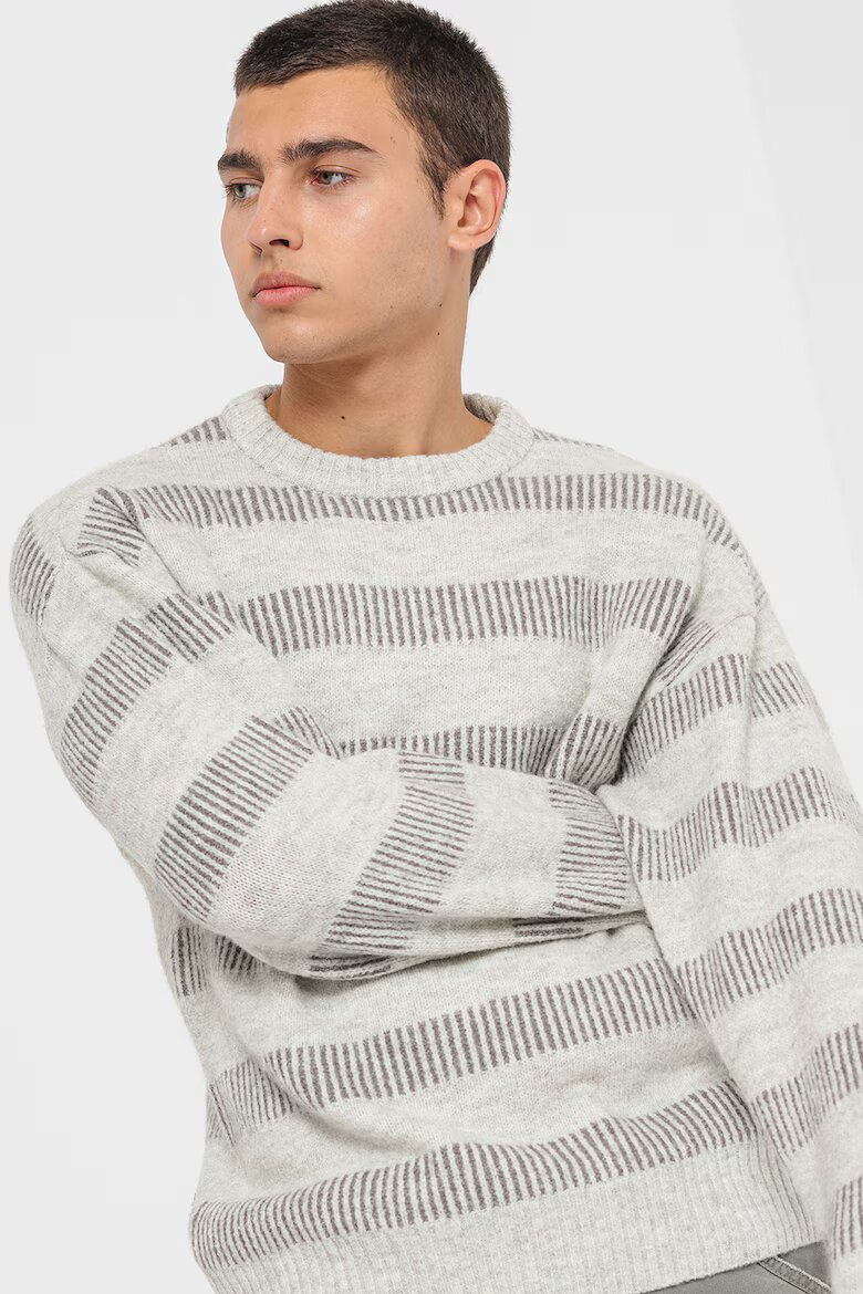 Jack & Jones Пуловер Space с овално деколте Светло сив/Tъмносив