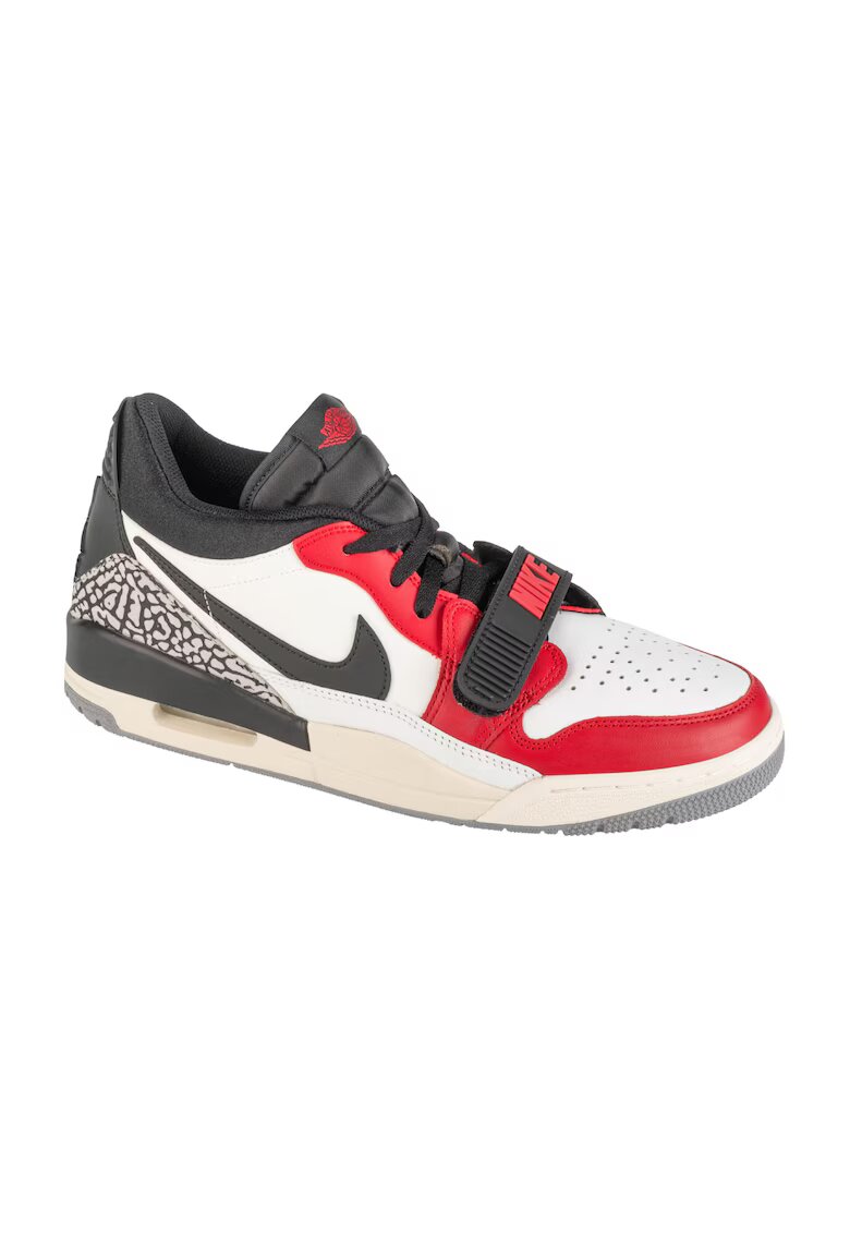 Jordan Спортни обувки - Air Legancy 7069