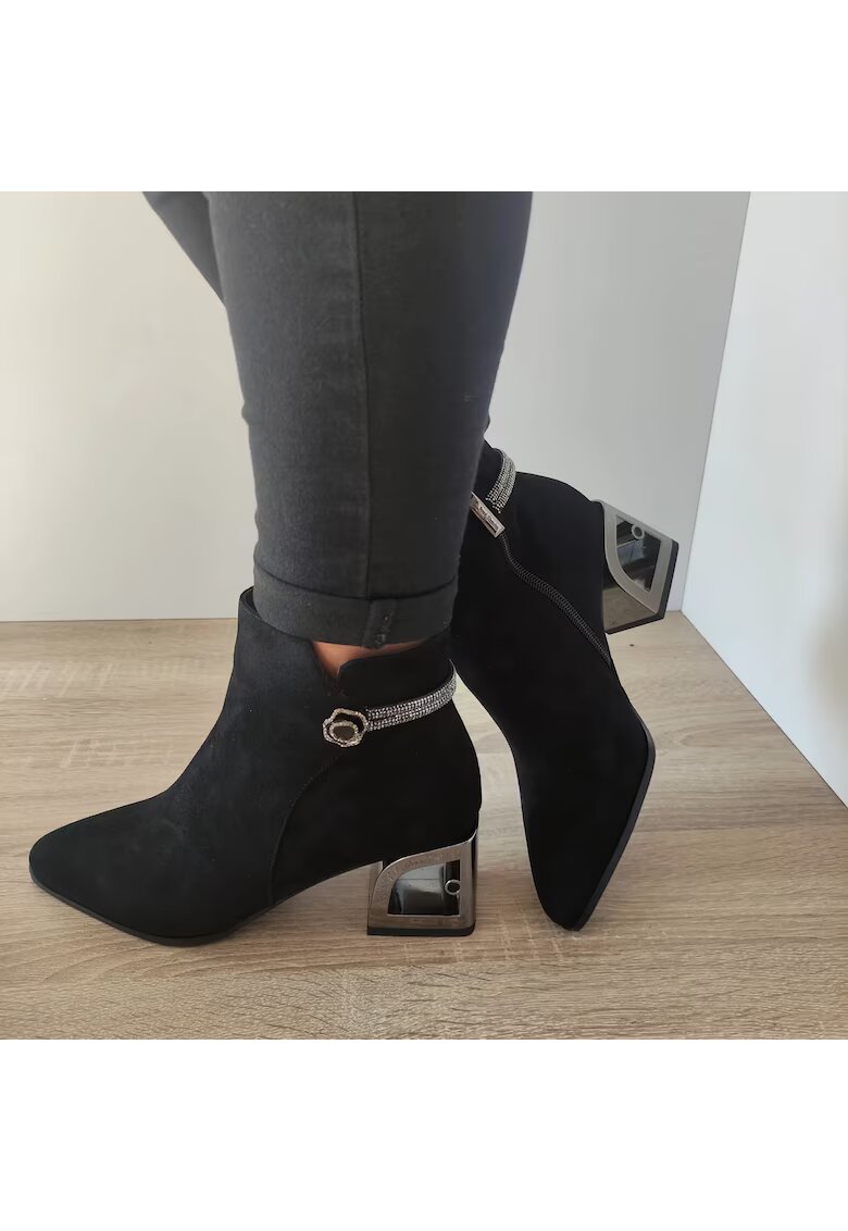 Jose Simon Елегантни дамски боти K45-110C Black Velvet - Черно кадифе