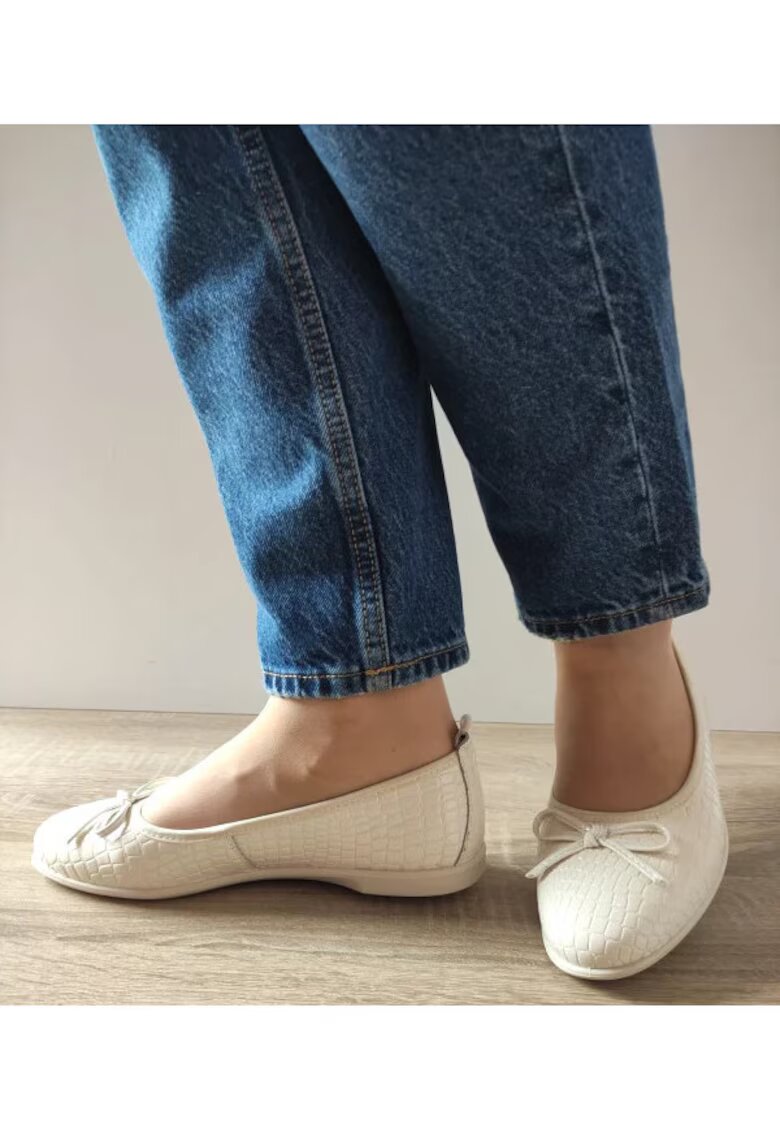 Karisma Дамски перфорирани ежедневни обувки 60005B 52-O Cream Croco - Cream