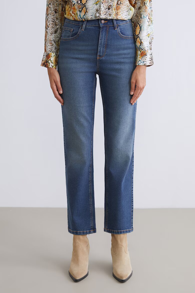 LC WAIKIKI Скъсени дънки стил Mom Fit Светлосин