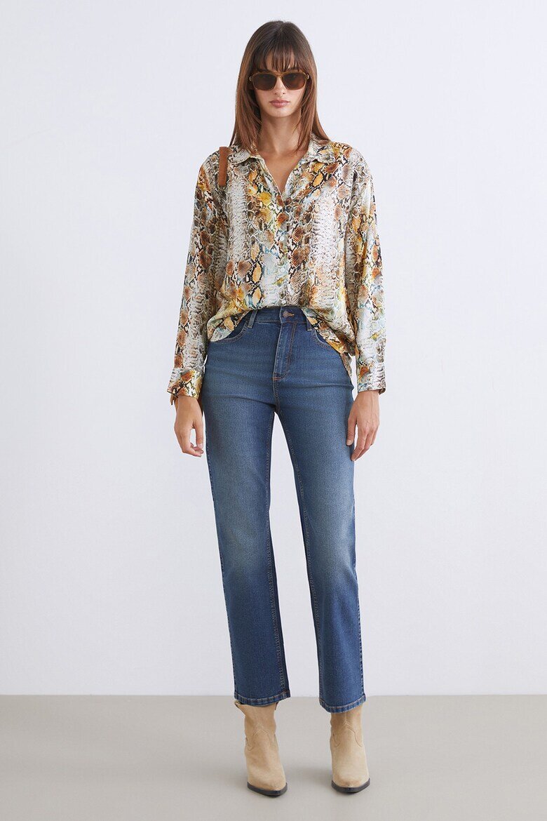 LC WAIKIKI Скъсени дънки стил Mom Fit Светлосин