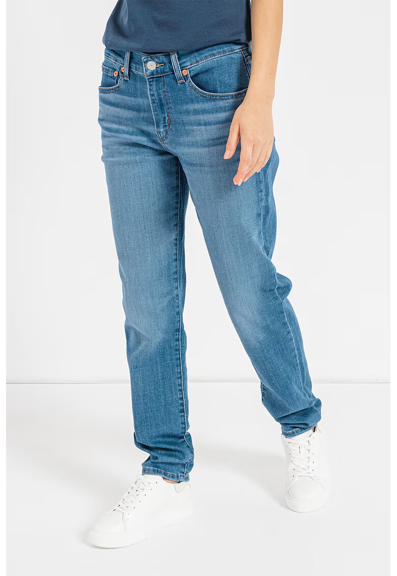 Levi's Дънки Boyfriend със средновисока талия