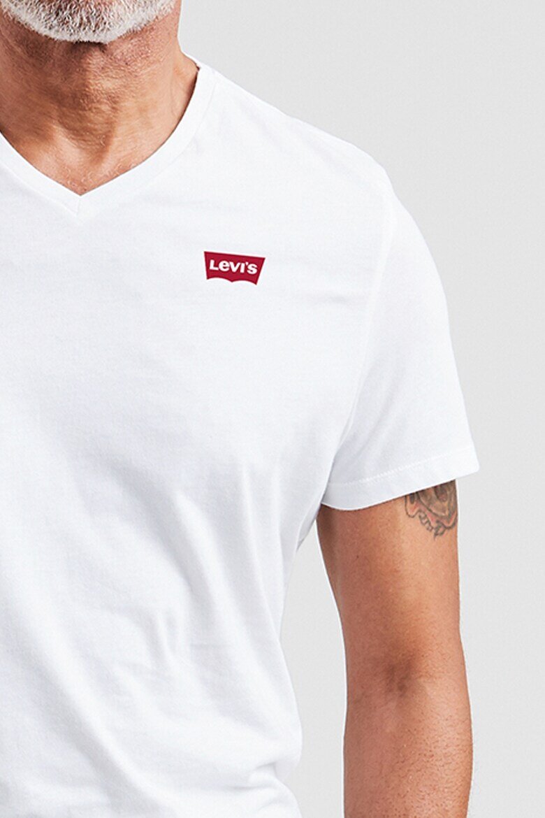 Levi's Памучна тениска с шпиц Бял