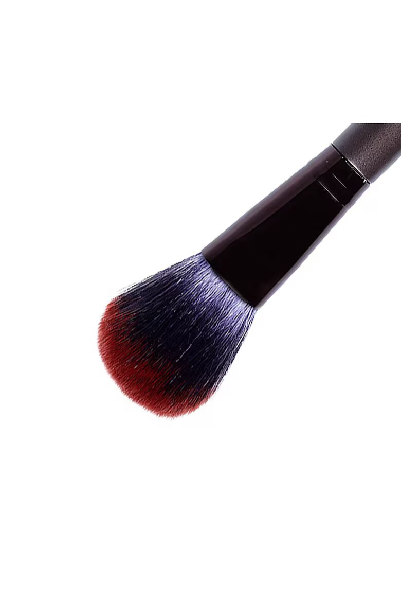 Lila Rossa Четка за грим MU M643