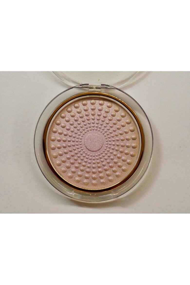 L'Oreal Paris Озаряваща пудра L'Oreal Lumi Magique Pearl 01 Rose Boudoir 10гр