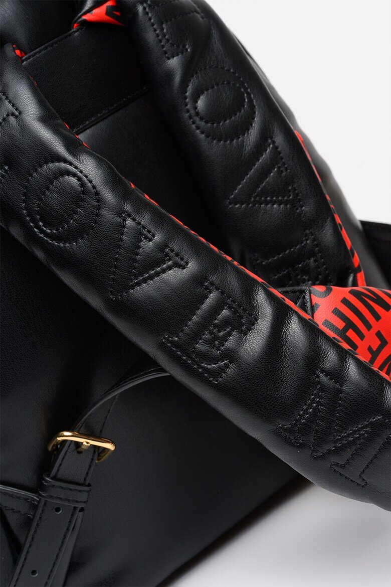 Love Moschino Раница с метално лого Черен