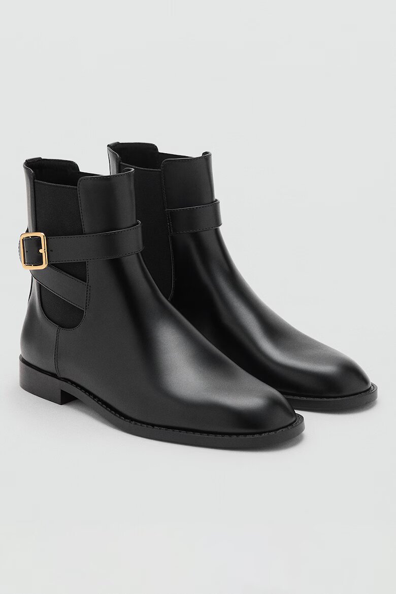 Mango Боти Chelsea от еко кожа с декоративни каишки Черен