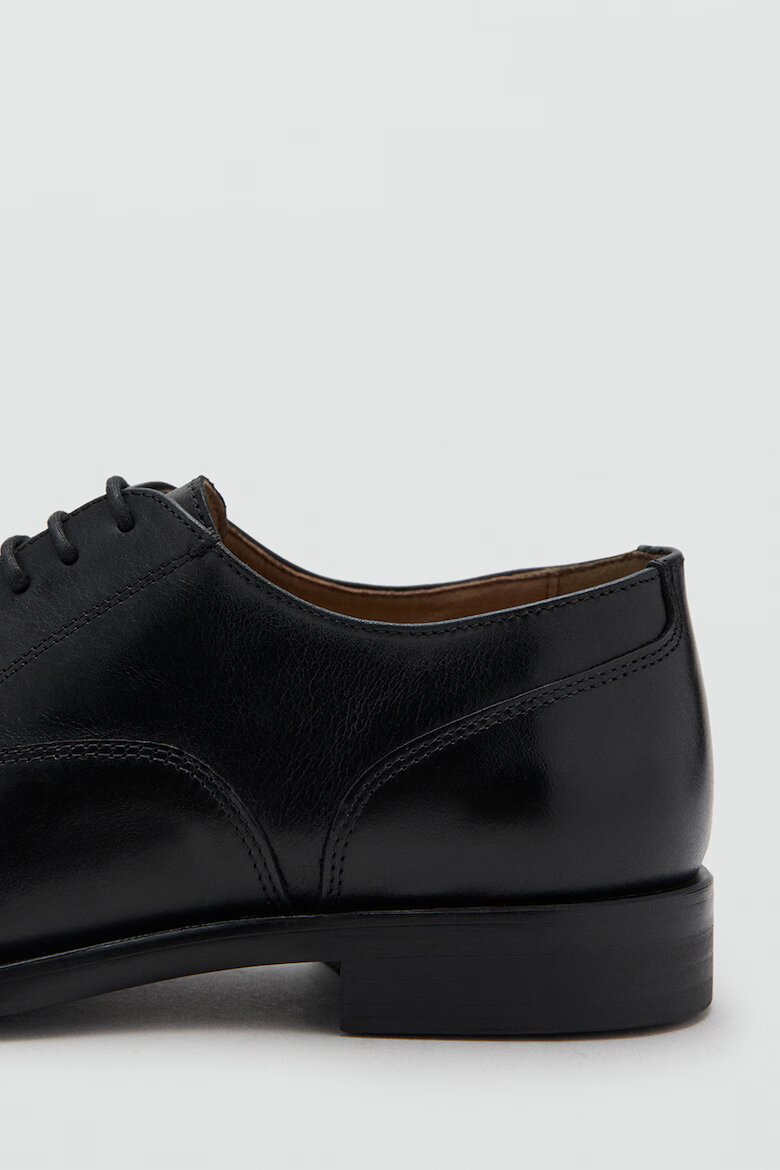 Mango Кожени обувки Oxford Черен
