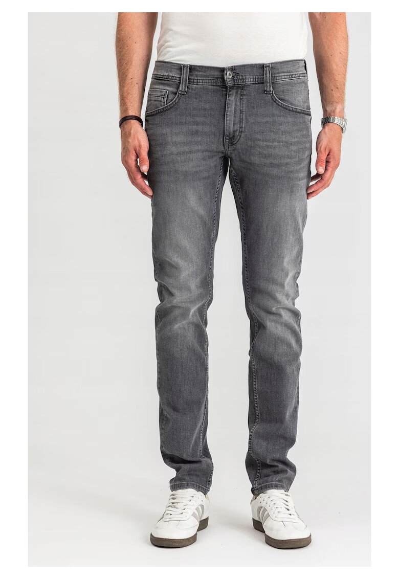 Mustang Мъжки дънки Oregon Tapered - Ниска талия - 100% памук - Цип - Дълги - 5 джоба -