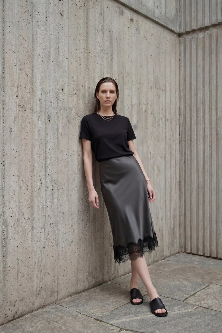 MyFashion Миди пола сатен висока талия черна
