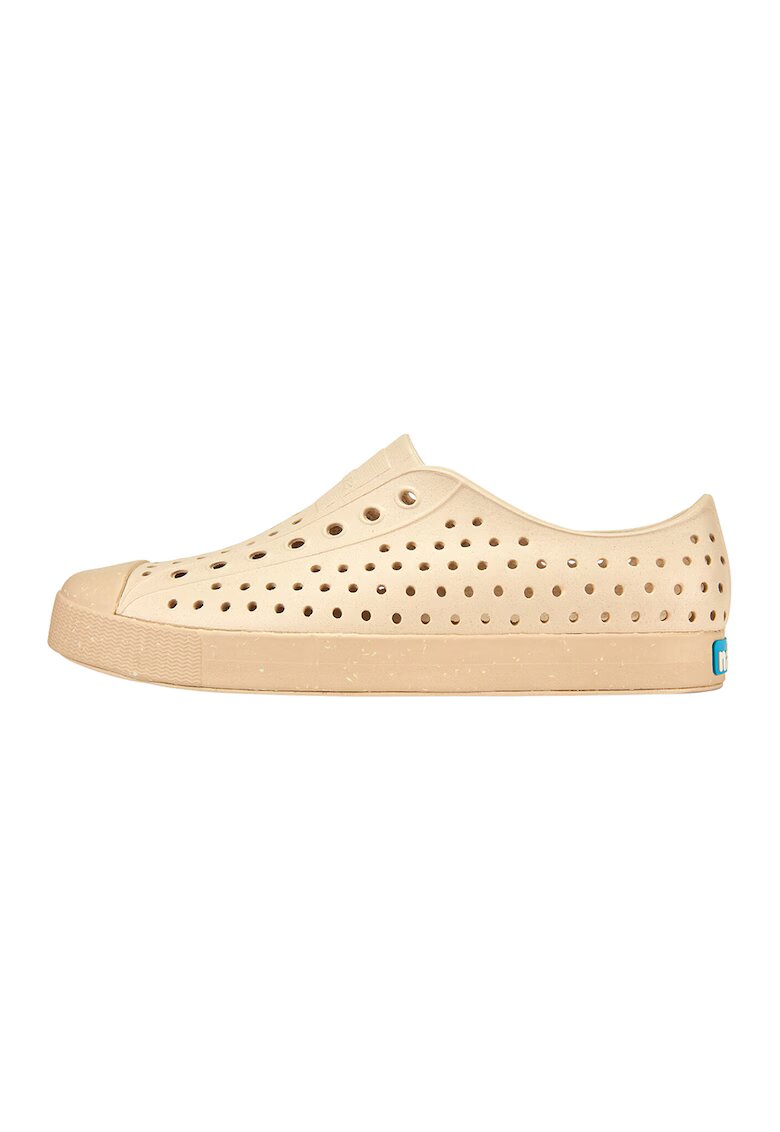 Native Кецове с перфорации