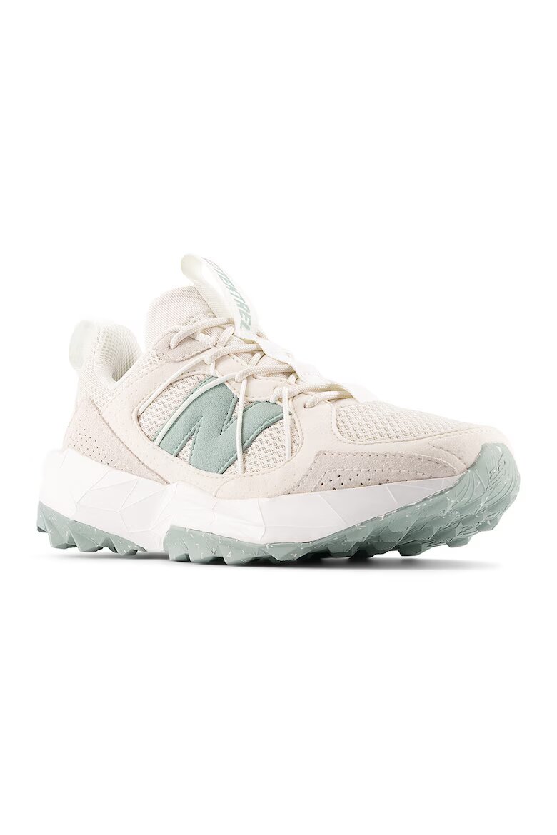 New Balance Маратонки Tektrel Светло бежово/Зелени аспержи