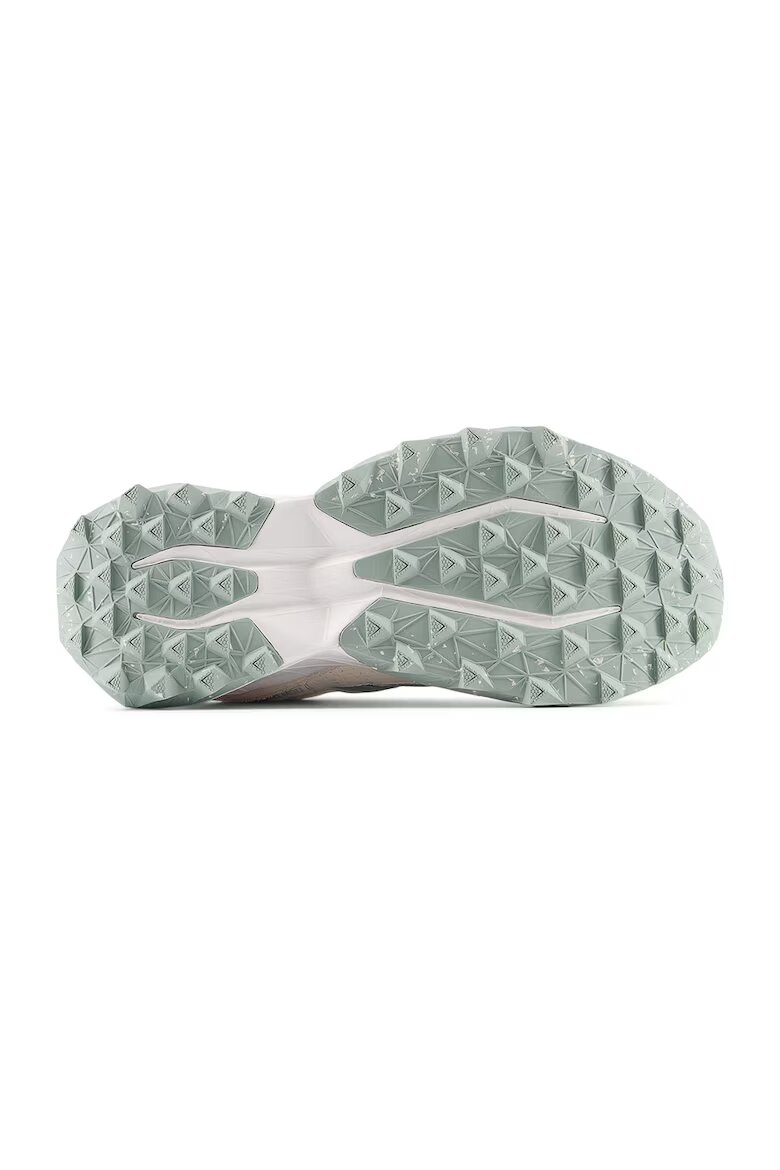 New Balance Маратонки Tektrel Светло бежово/Зелени аспержи