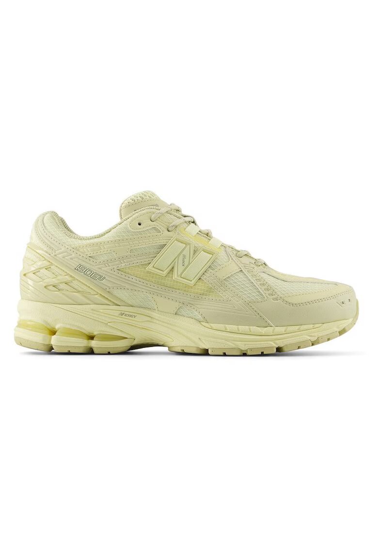 New Balance Мъжки спортни обувки 1906r - M1906NK - бежови