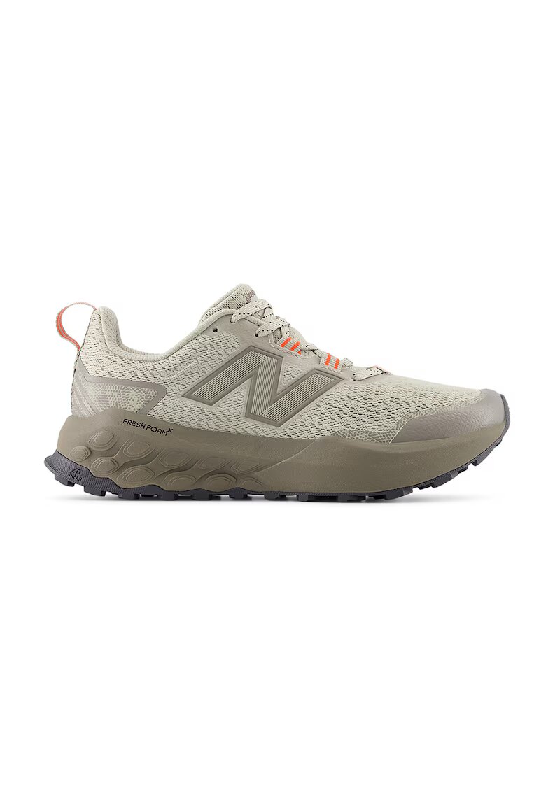 New Balance Обувки за бягане Garoé V2 с лого