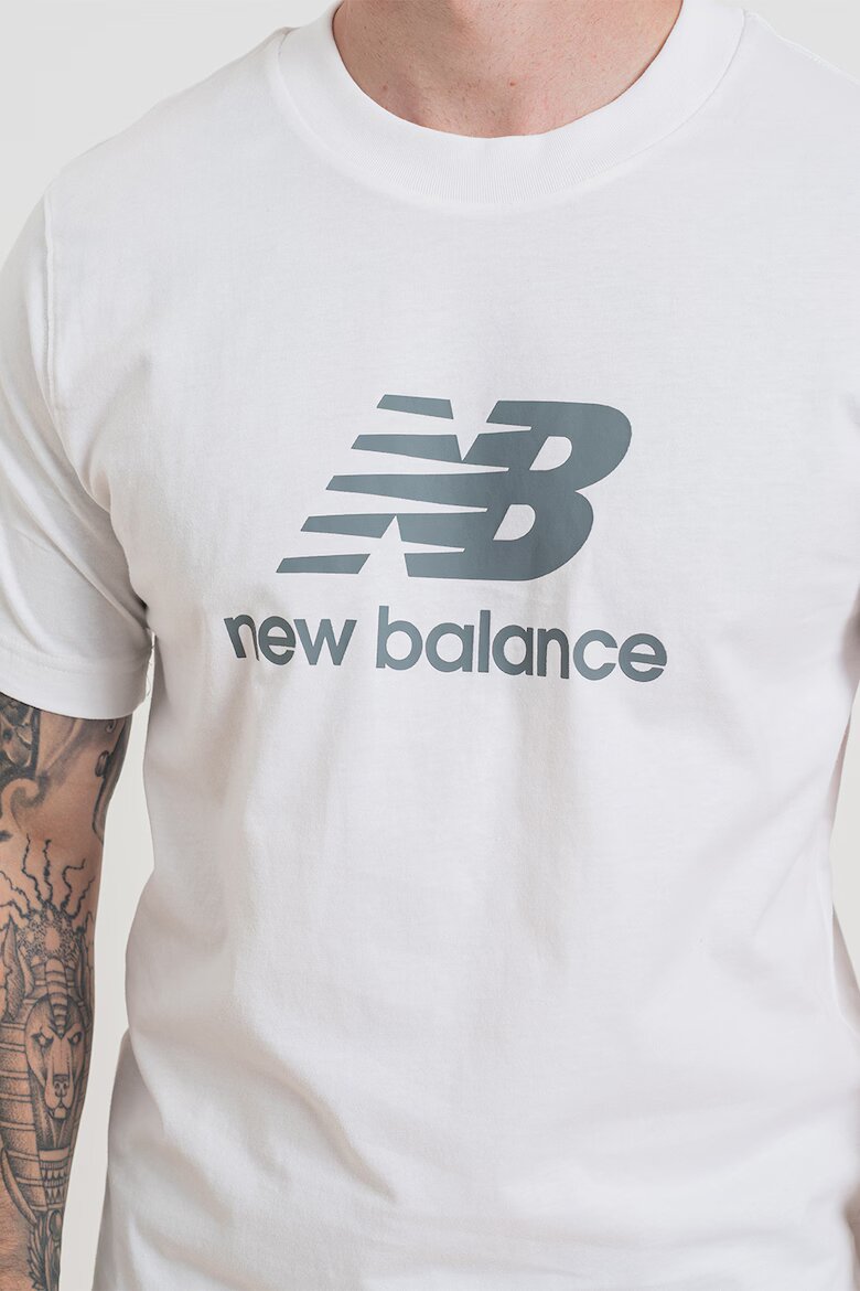 New Balance Памучна тениска с овално деколте Сив/Бял