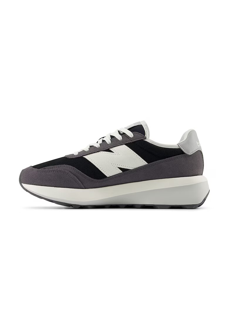 New Balance Скосени спортни обувки с велур - Мръснобял/Tъмносив