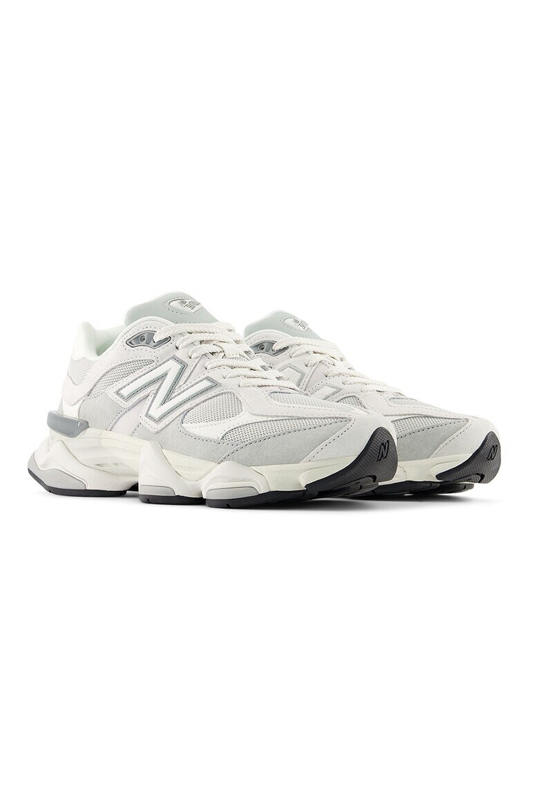 New Balance Спортни обувки 9060 с текстил и велур Слонова кост/Светло сив