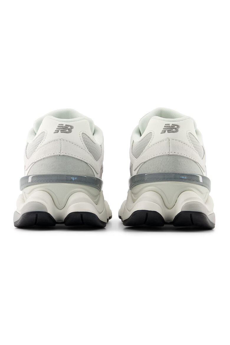 New Balance Спортни обувки 9060 с текстил и велур Слонова кост/Светло сив