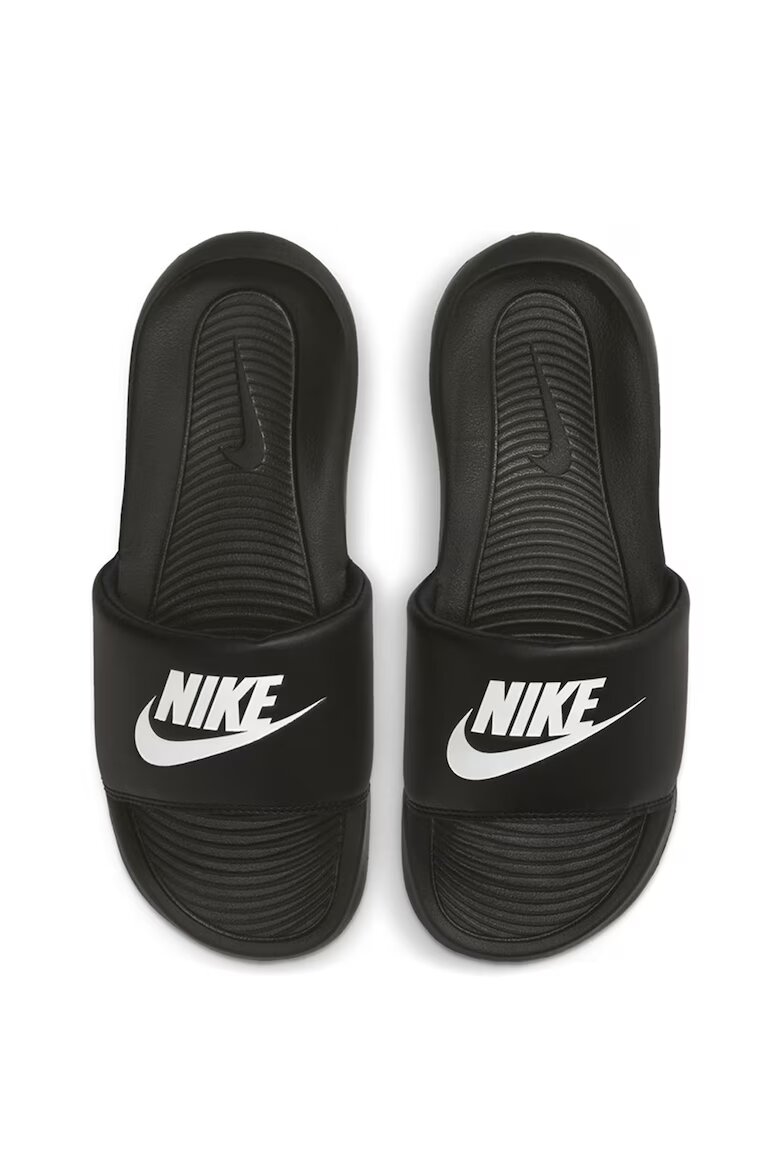 Nike Чехли Victori One с релефна подметка Бял/Черен