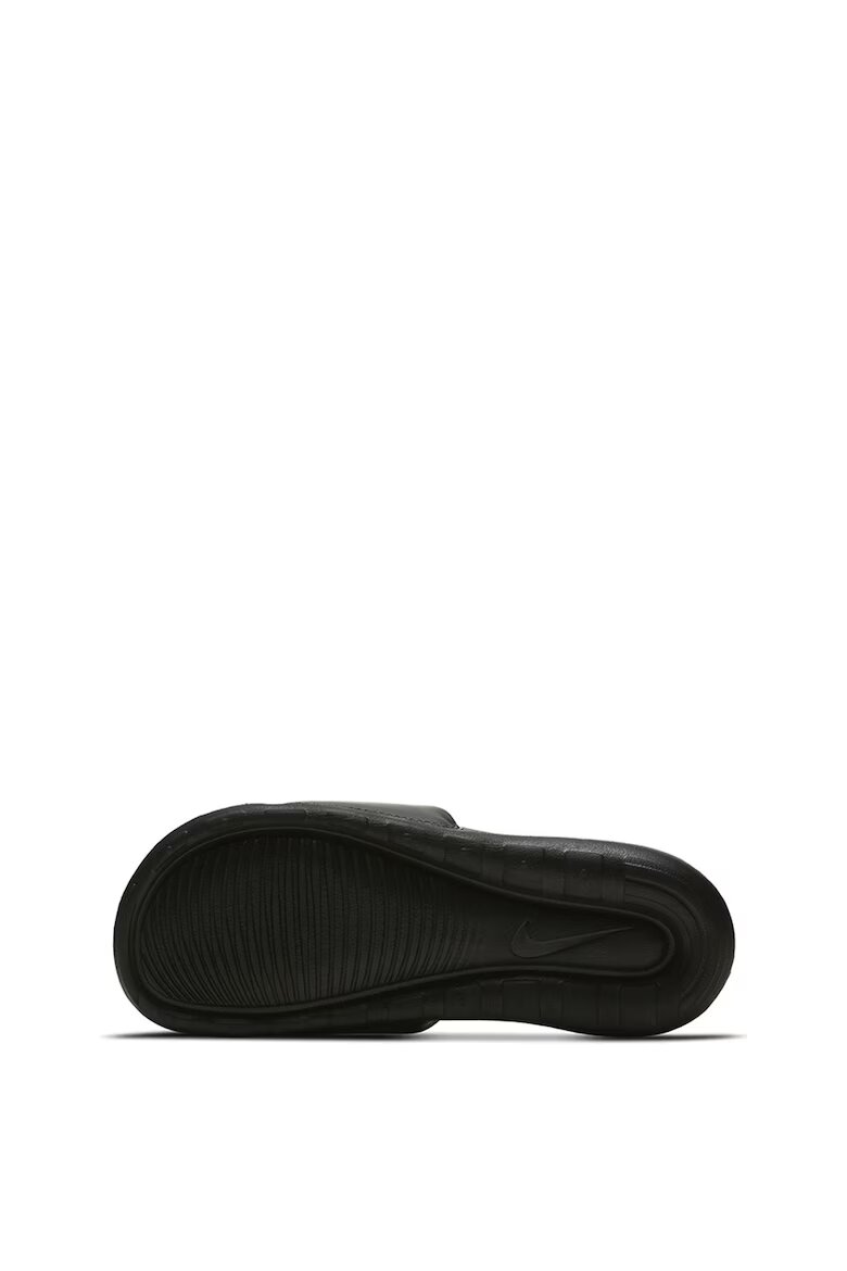 Nike Чехли Victori One с релефна подметка Бял/Черен