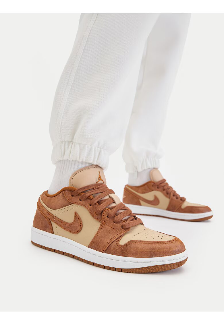 Nike Дамски кецове - естествена кожа - кафяви