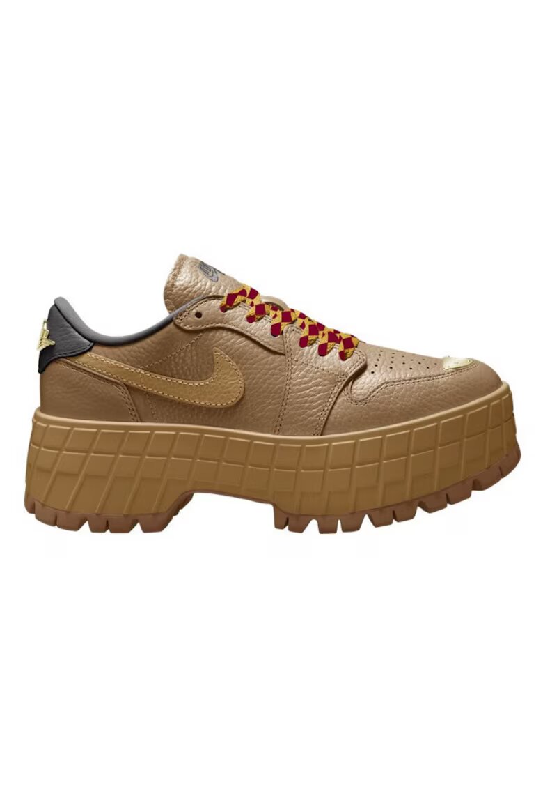 Nike Дамски спортни обувки W AIR JORDAN 1 BROOKLYN LOW - Естествена кожа -