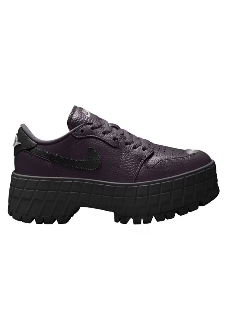 Nike Дамски спортни обувки W AIR JORDAN 1 BROOKLYN LOW - Естествена кожа -