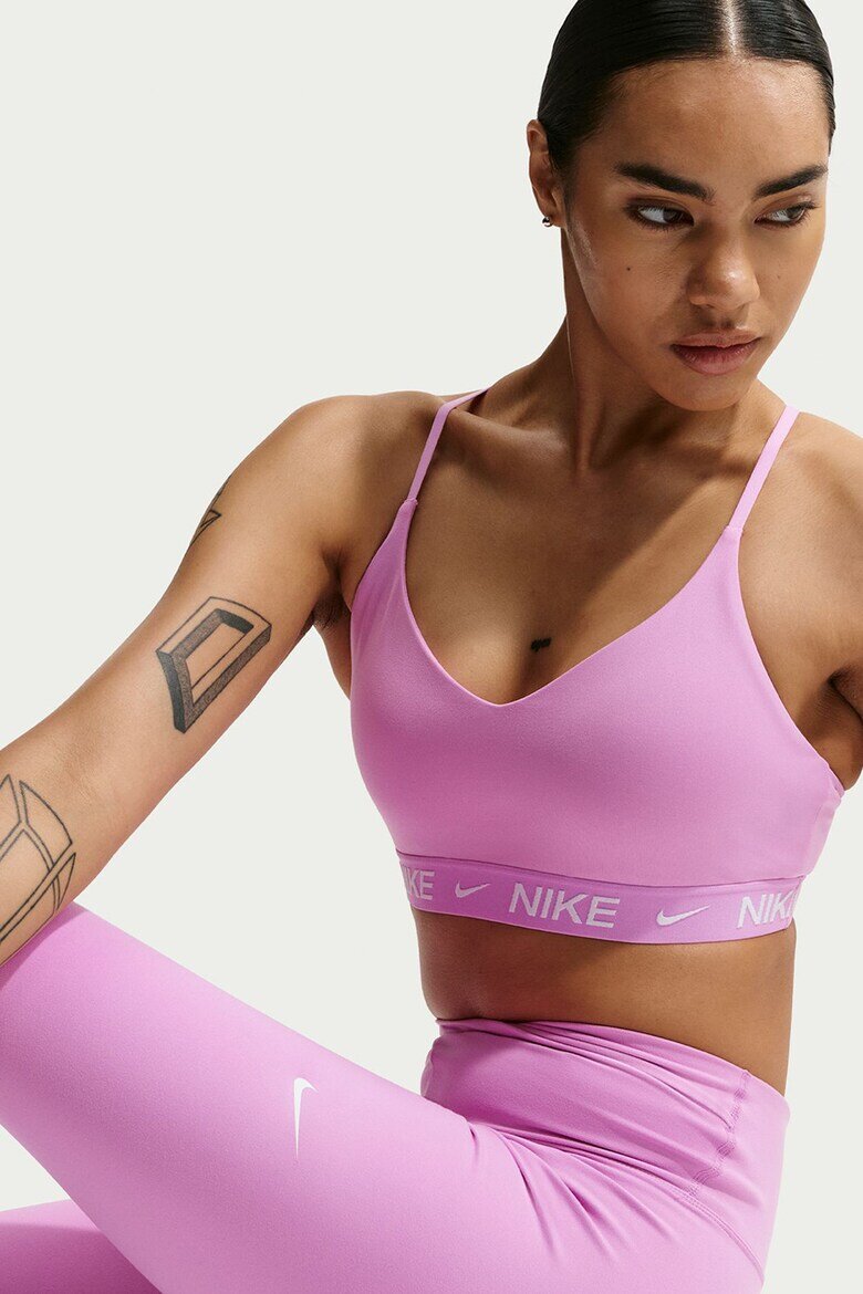 Nike Фитнес бюстие Indy с Dri-FIT с леко ниво на поддръжка Пастелнорозов