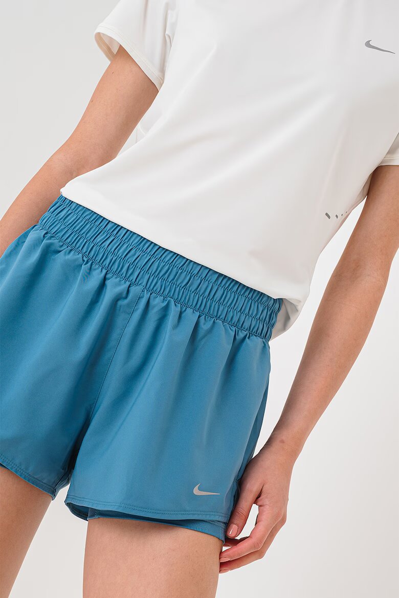 Nike Фитнес шорти One с Dri Fit Персийско зелено