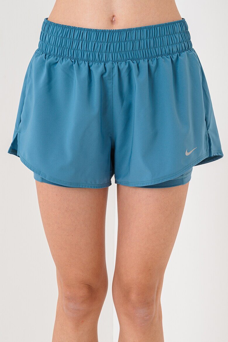 Nike Фитнес шорти One с Dri Fit Персийско зелено
