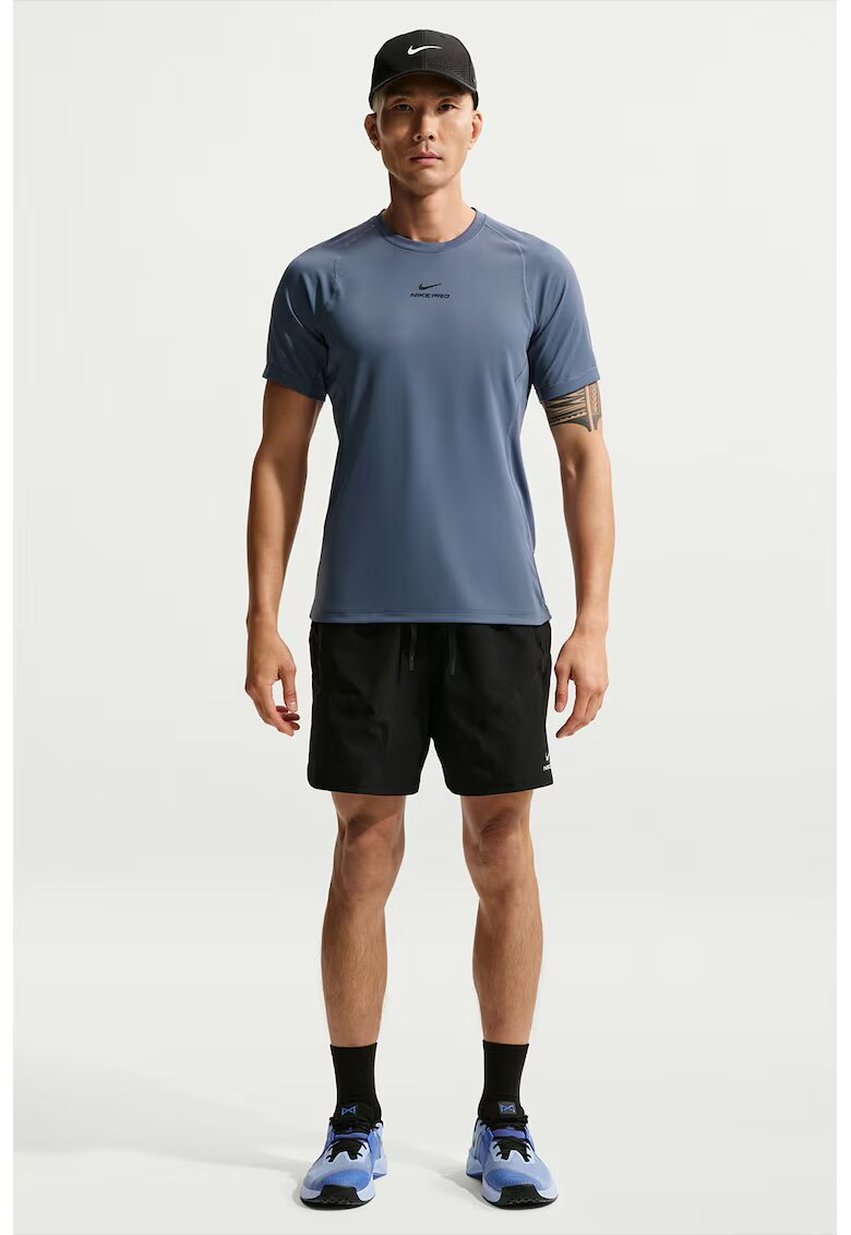 Nike Фитнес шорти с техноогия Dri-FIT ADV
