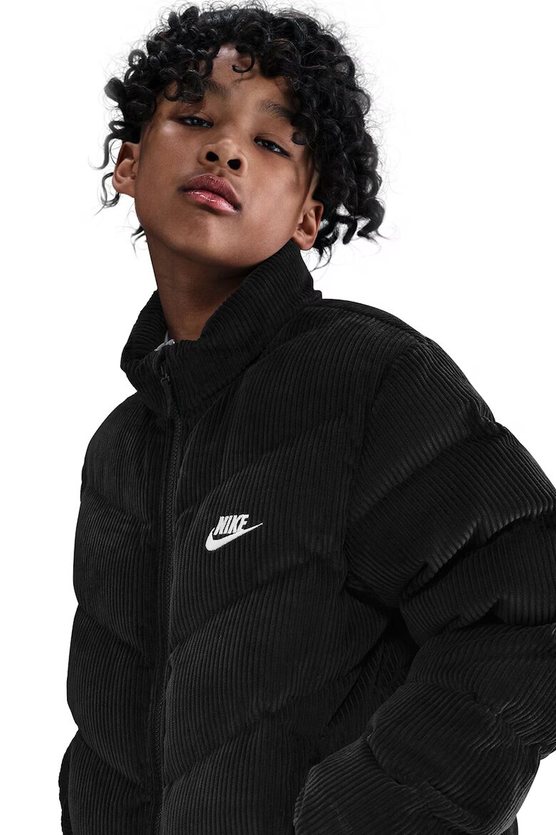 Nike Капитонирано зимно яке Бял/Черен