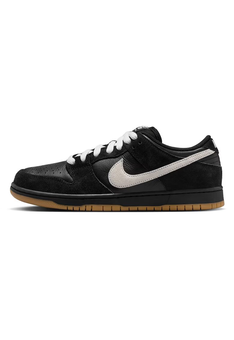 Nike Маратонки - - - - - - - - - - - - - - - - - - - - - -