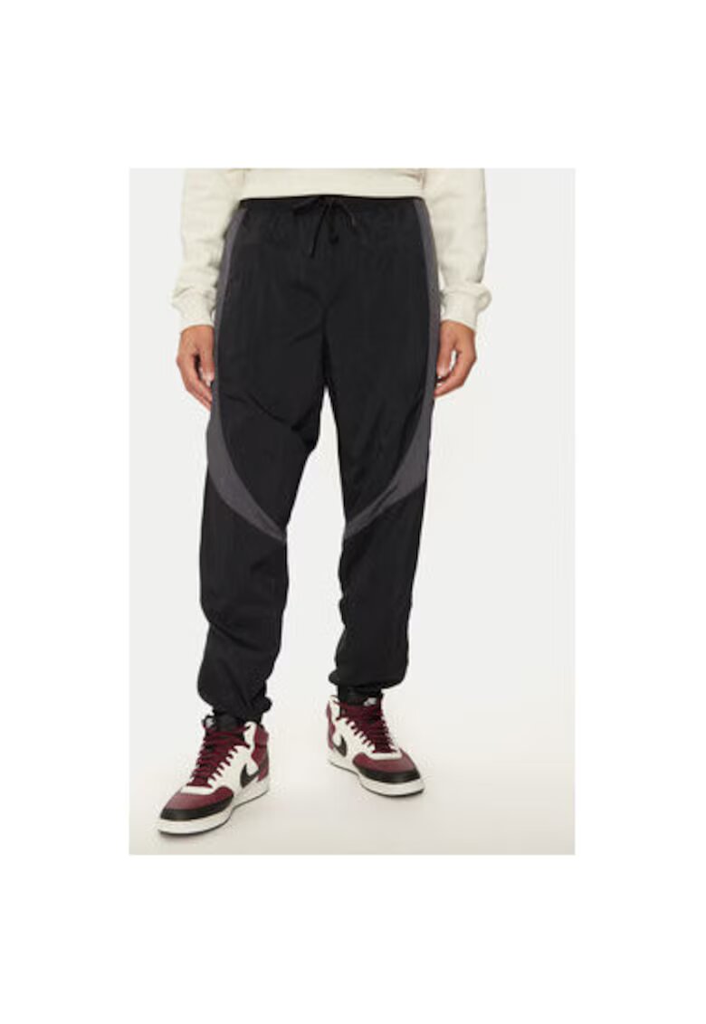 Nike Мъжки панталон - 304896712 - Полиестер -