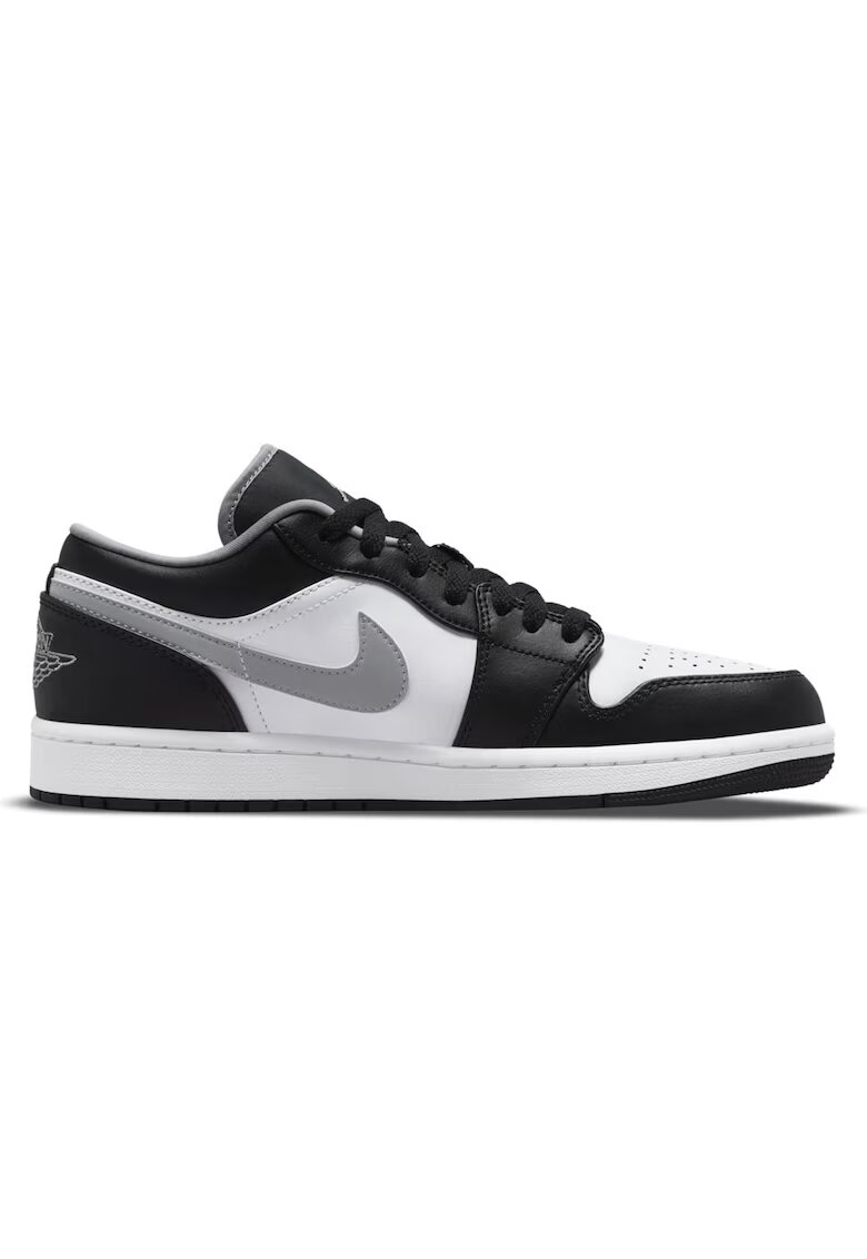 Nike Мъжки спортни обувки AIR JORDAN 1 LOW - Екологична кожа -