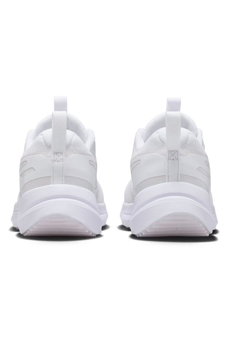 Nike Обувки Cosmic за бягане с лого