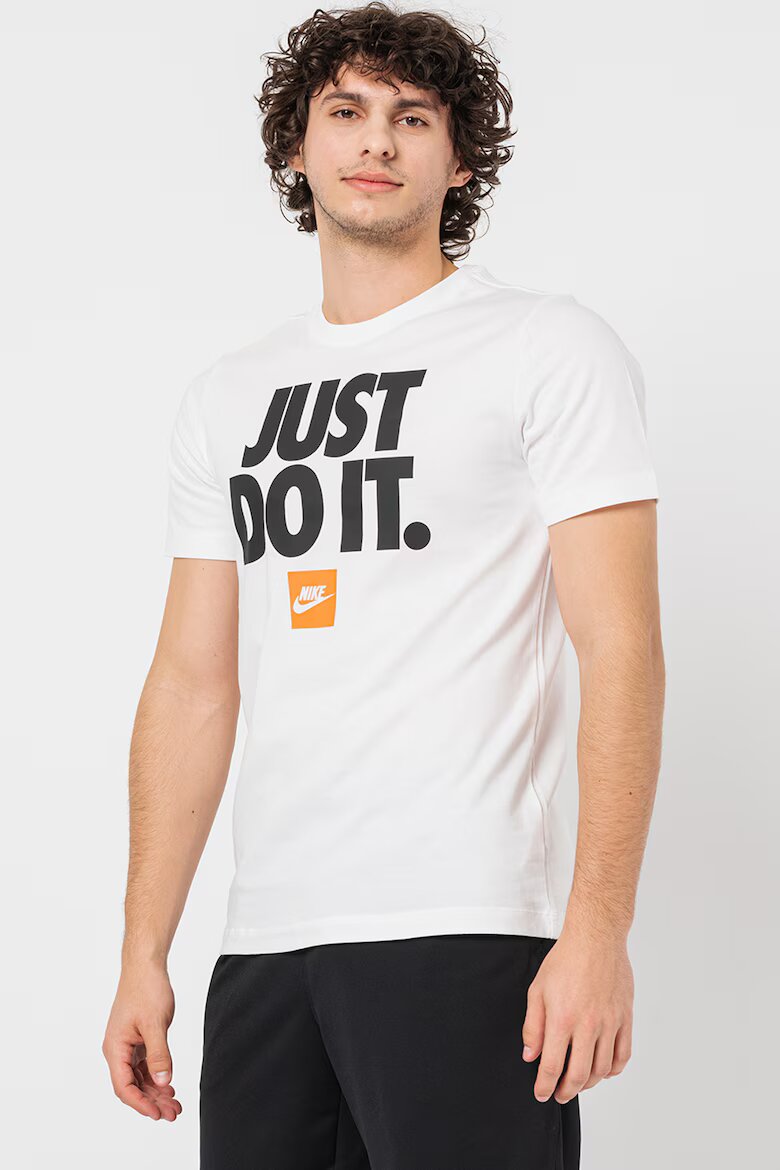 Nike Памучна тениска Sportswear с принт Черен/Бял