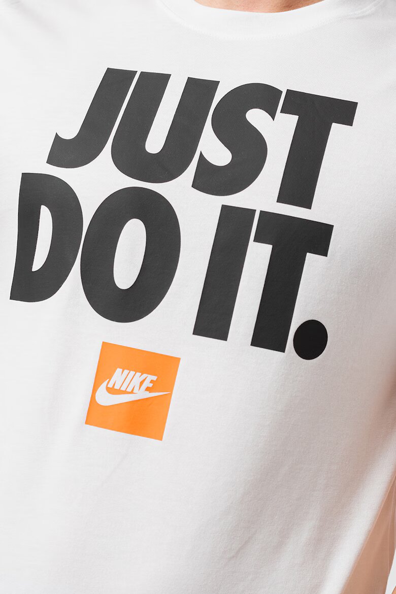 Nike Памучна тениска Sportswear с принт Черен/Бял
