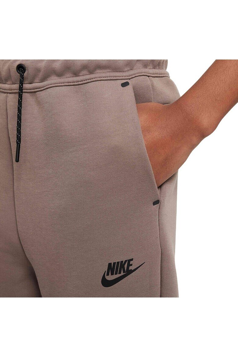 Nike Панталони Sportswear Tech FL JR HV8698-214 Момичета Кафяв