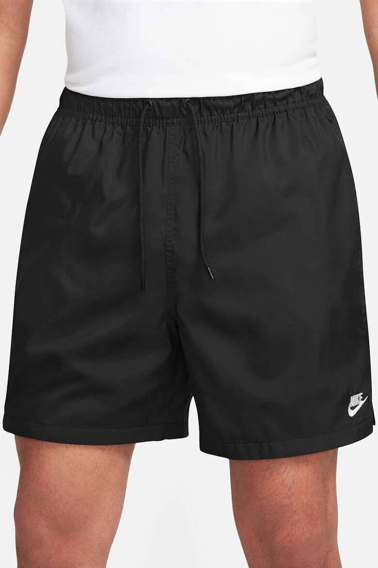 Nike Шорти Club с джобове встрани Черен