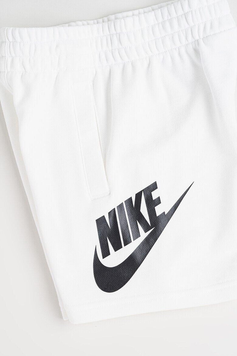 Nike Шорти Sportswear Club със скосени джобове Бял