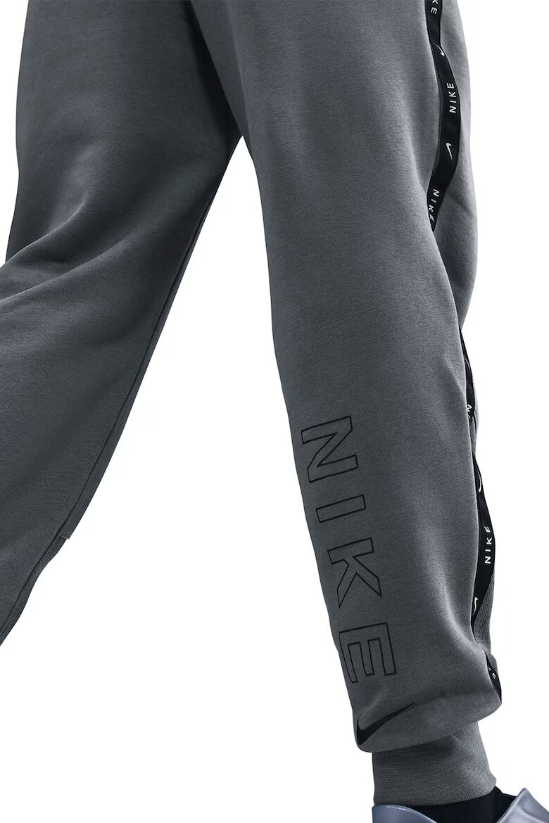 Nike Скосен спортен панталон с миди талия Черен/Tъмносив