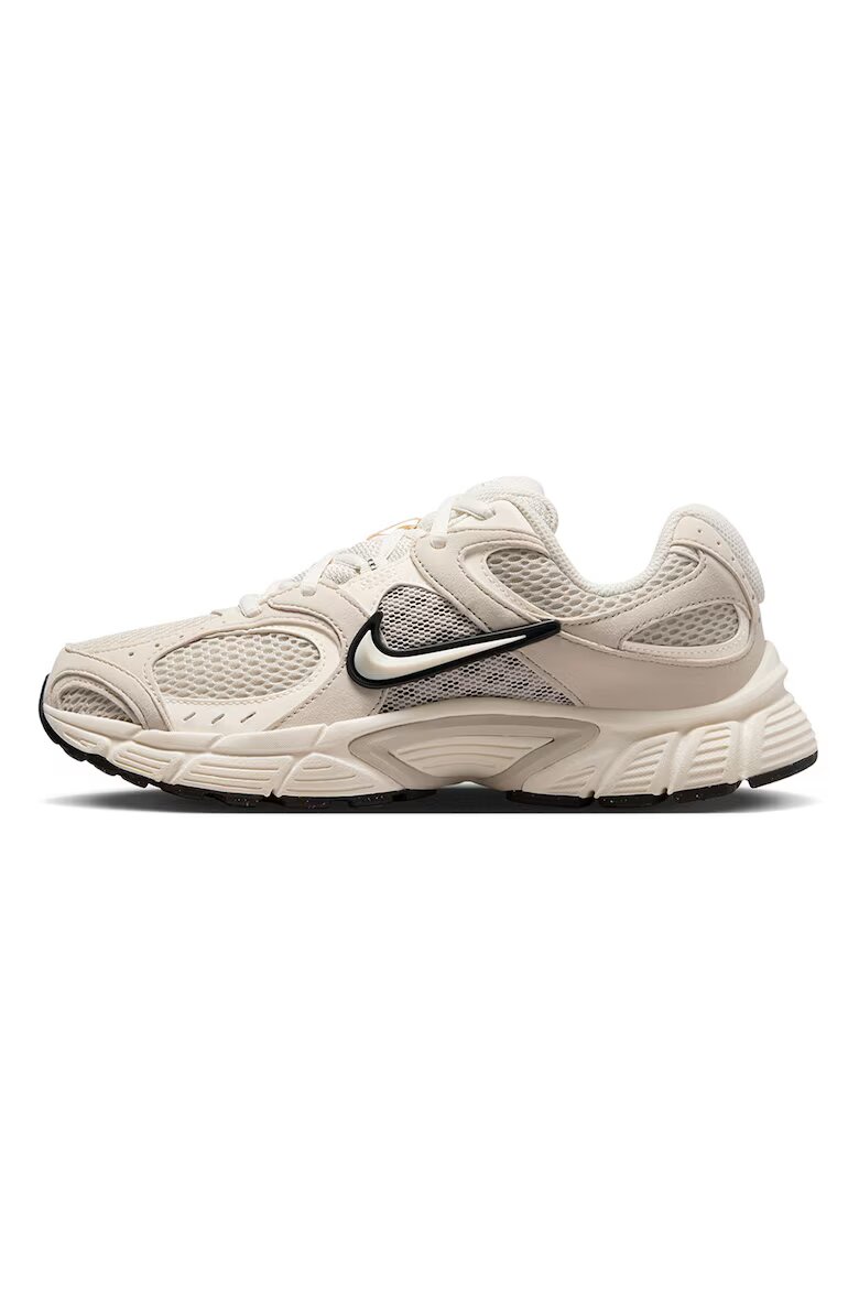 Nike Скосени спортни обувки V5 RNR с мрежеста материя Бежов